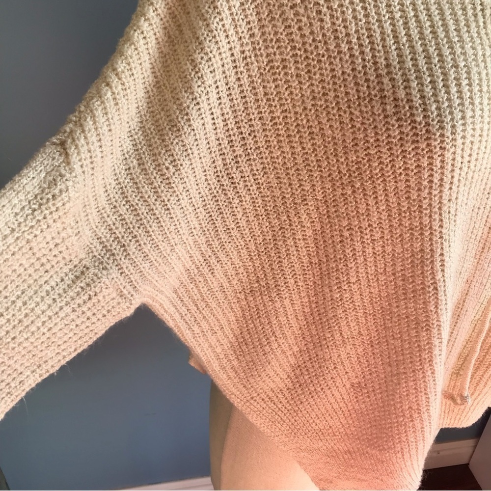 Dreamers oversized cable knit cropped cream/beige lace up sweater - Picture 6 of 11